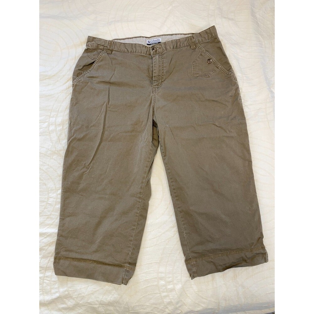 Columbia  Women's Size 16 Brown Khaki Capri Pants Clamdiggers Gorpcorp